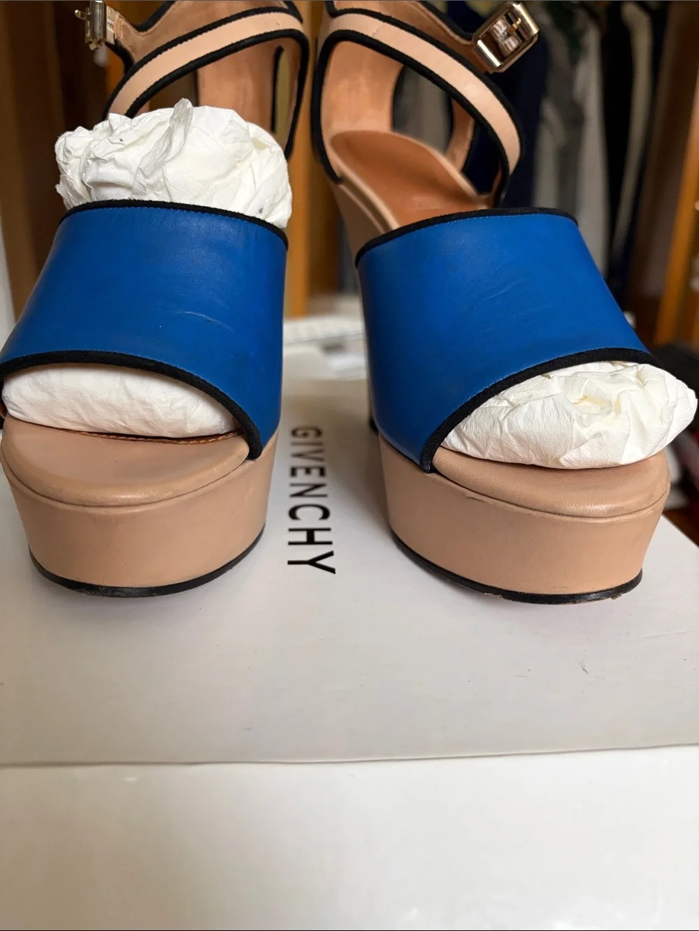 Givenchy Blue and Beige Leather Platform Sandals SIZE 36 MADE IN ITALY